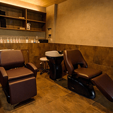 店内イメージ05